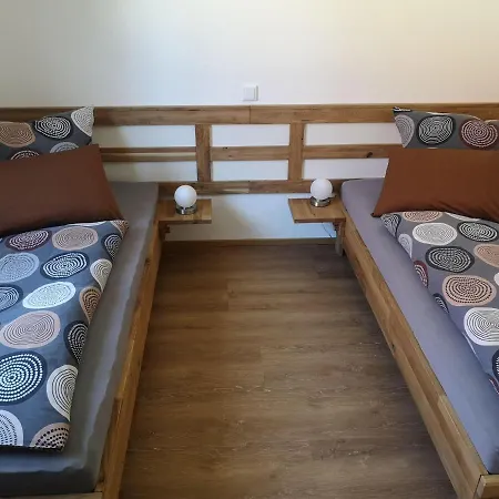 Franzl Hof Zorell Apartamento *